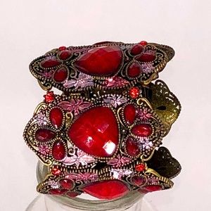 Red stone mixed media 3” spring bracelet
